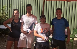 Lea, Ewan, Anne Laure et Thomas, double mixte