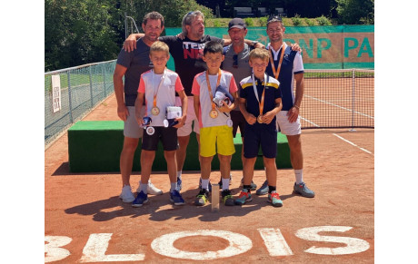 Tristan Ducros champion de France avec l'équipe 10 ans de la ligue ARA